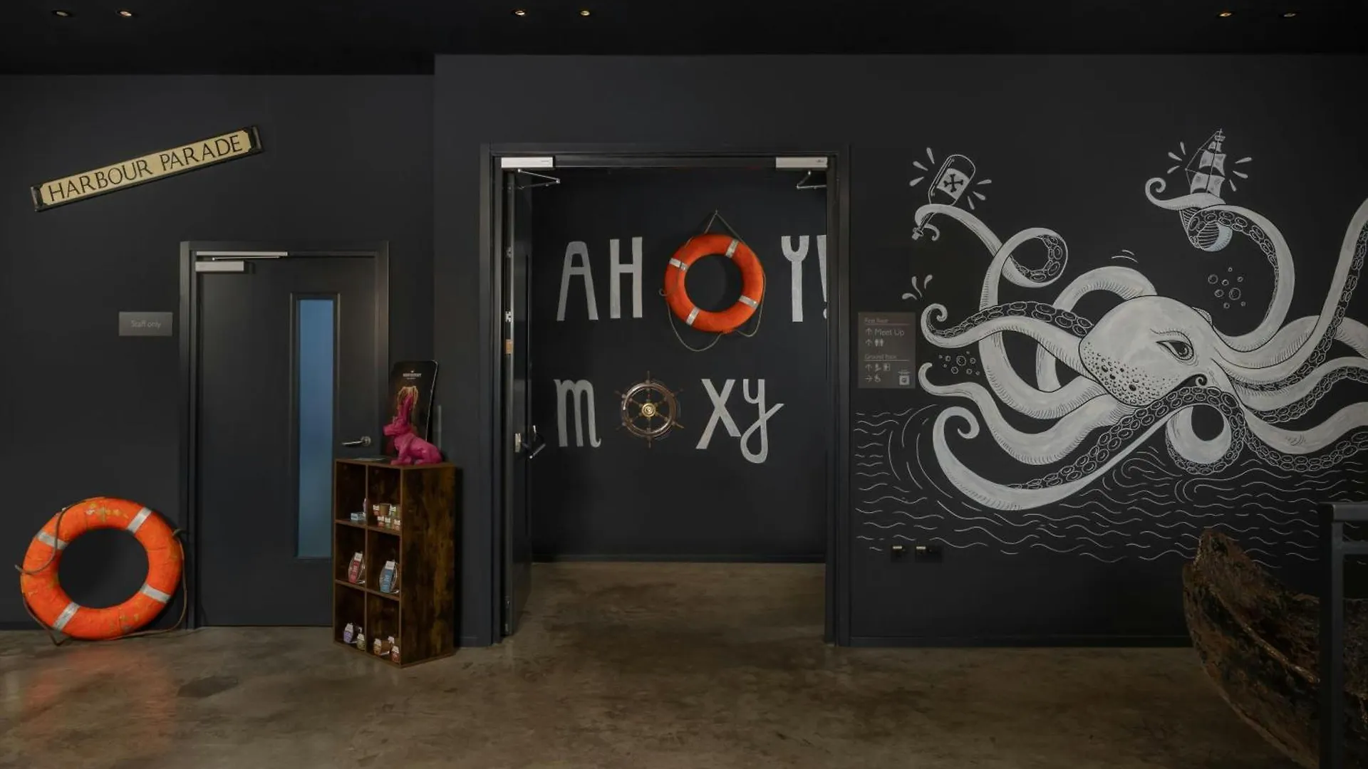 Hotel Moxy Southampton 4*,